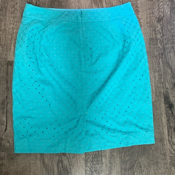 Ann Taylor Teal Skirt - Picture 2 of 4